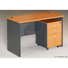 KBG-204板式办公桌